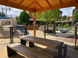 Fotos vom Spielplatz auf dem Marktplatz in Wietmarschen 06.05.2025
