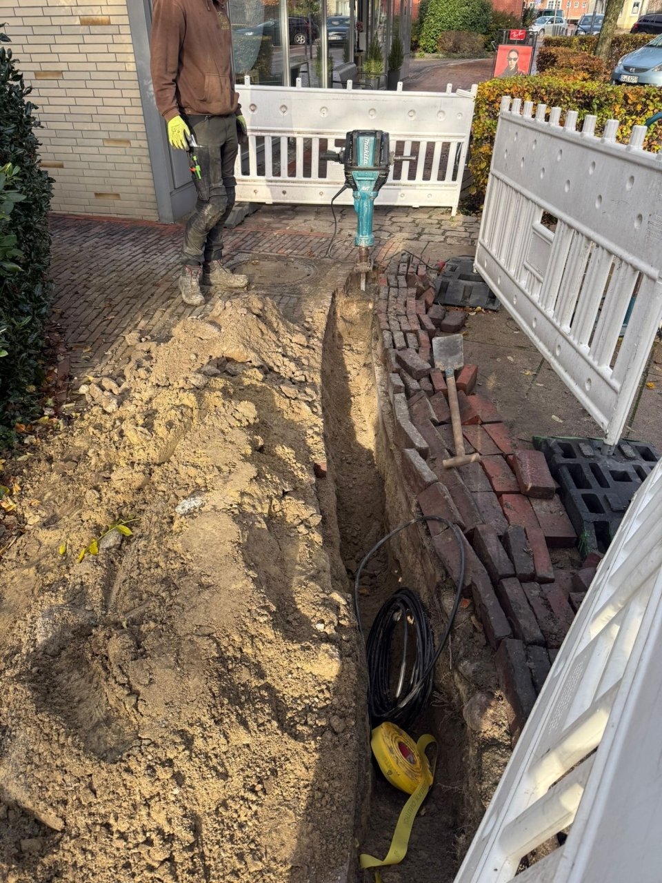 25-11-27 06-59-44 8e95